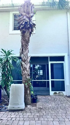 8239 Pacific Beach Dr, Fort Myers, Florida 33966