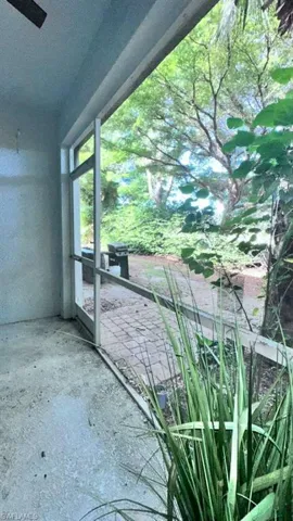 8239 Pacific Beach Dr, Fort Myers, Florida 33966