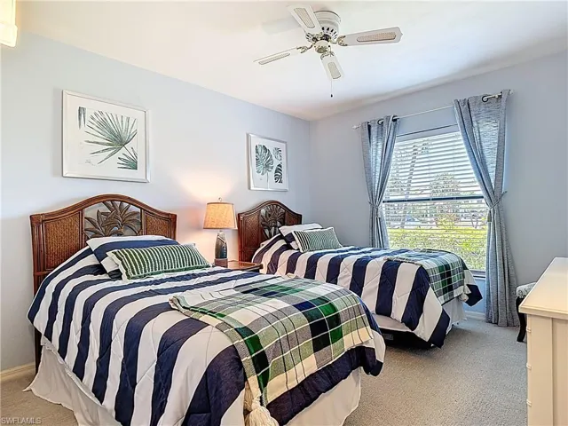 177  Fox Glen  DR, Naples, FL 34104