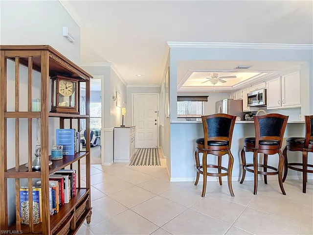 177  Fox Glen  DR, Naples, FL 34104