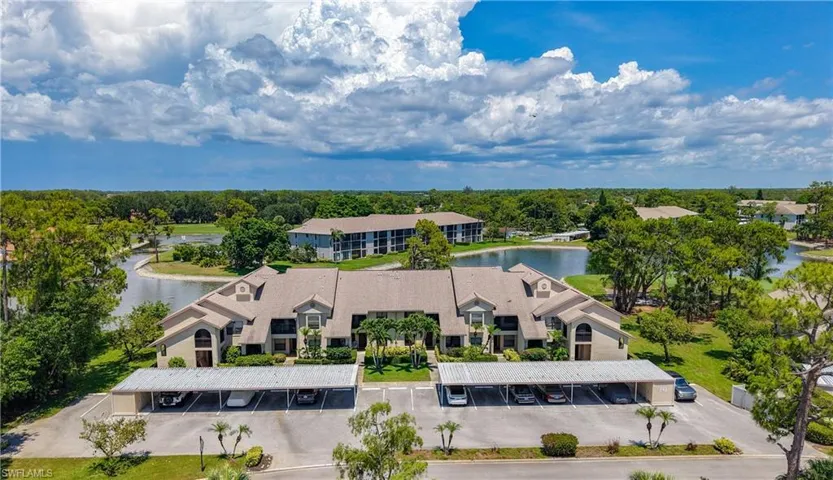 177  Fox Glen  DR, Naples, FL 34104