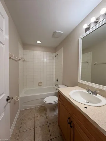 4299  Bellasol  CIR, Fort Myers, FL 33916