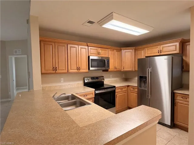 4299  Bellasol  CIR, Fort Myers, FL 33916