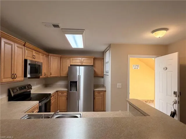4299  Bellasol  CIR, Fort Myers, FL 33916