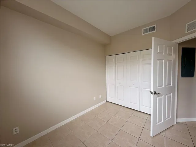 4299  Bellasol  CIR, Fort Myers, FL 33916