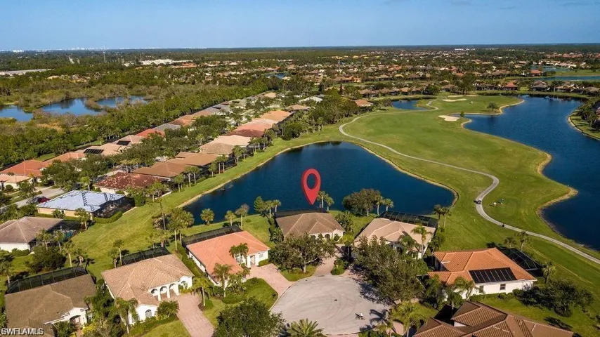 8963 Appaloosa Ct, Naples, Florida 34113
