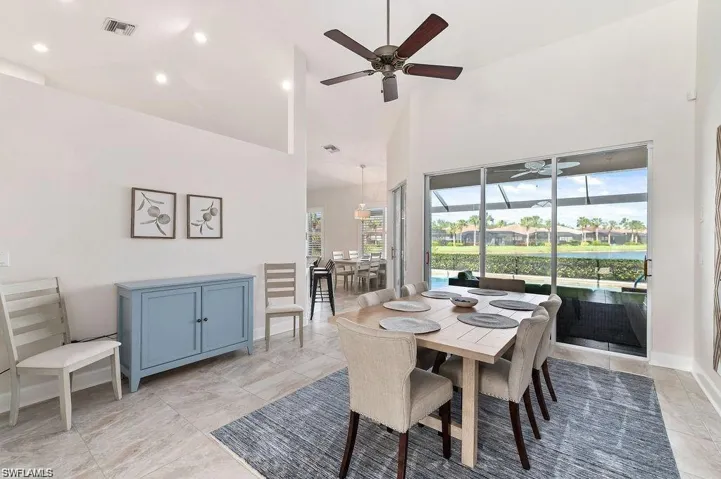 8963 Appaloosa Ct, Naples, Florida 34113