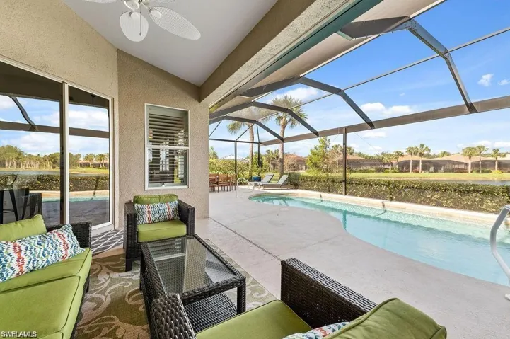8963 Appaloosa Ct, Naples, Florida 34113
