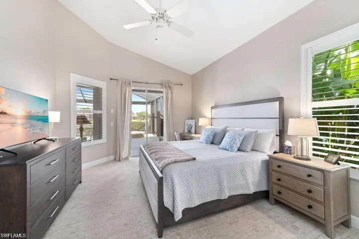 8963 Appaloosa Ct, Naples, Florida 34113