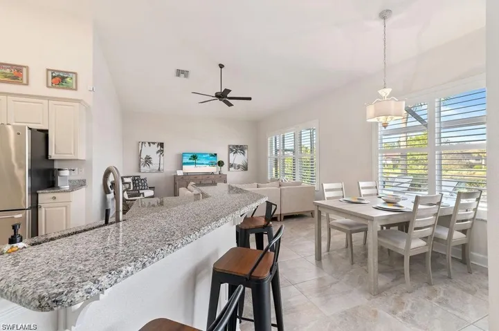 8963 Appaloosa Ct, Naples, Florida 34113