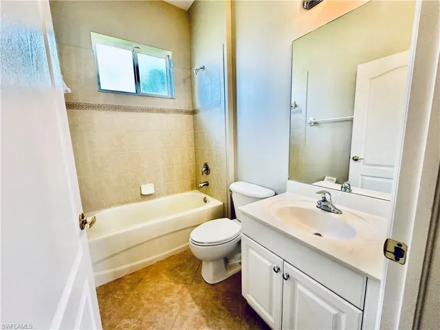 12469 Pebble Stone Ct, Fort Myers, Florida 33913