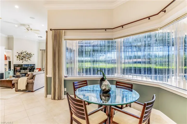 Breakfast area for casual dining