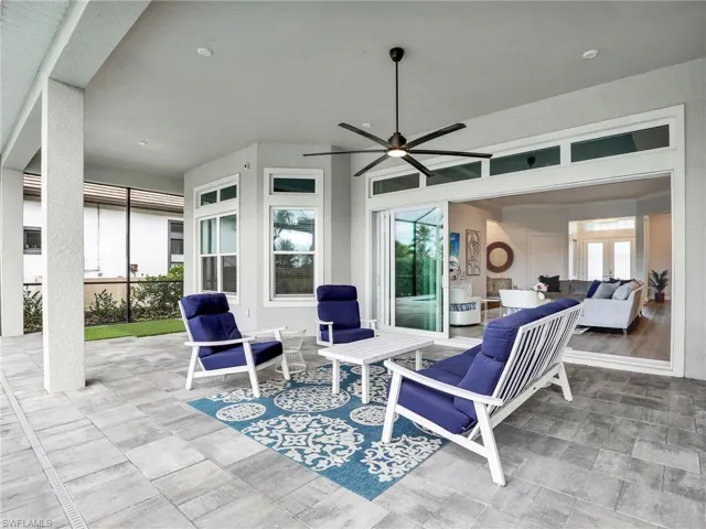 15583  Montello  LN, Naples, FL 34114