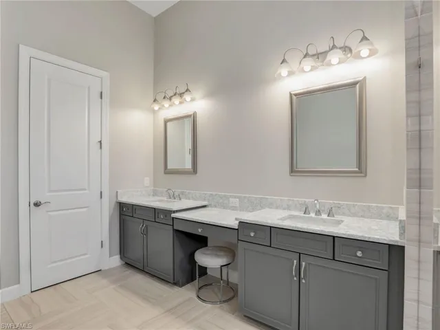 15583  Montello  LN, Naples, FL 34114