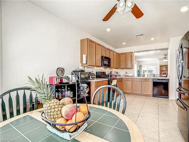 1823 SW 16th TER, CAPE CORAL FL 33991