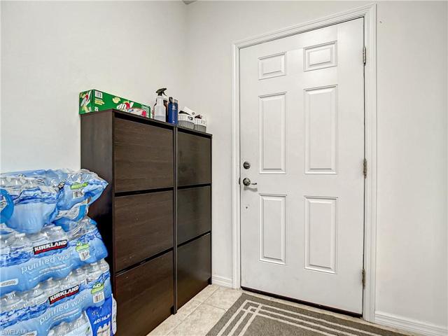 1823 SW 16th TER, CAPE CORAL FL 33991
