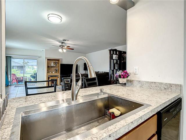 1823 SW 16th TER, CAPE CORAL FL 33991