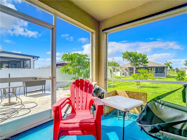 1823 SW 16th TER, CAPE CORAL FL 33991