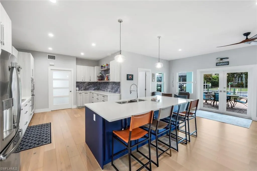 27088 Del LN, Bonita Springs, FL 34135,225033637