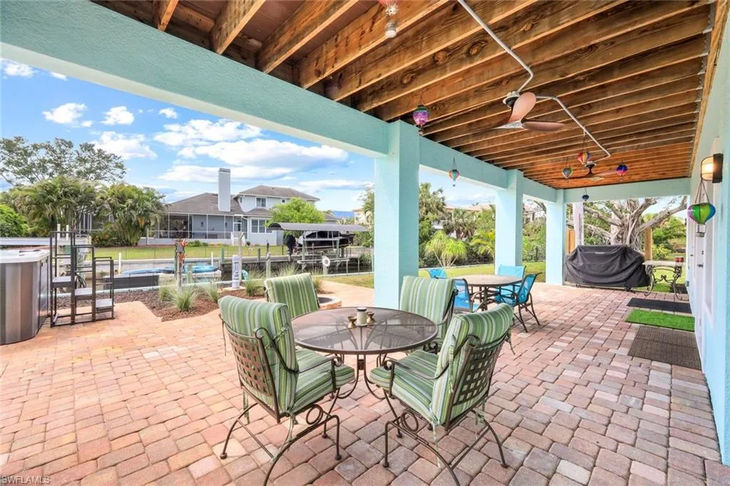 27088 Del LN, Bonita Springs, FL 34135,225033637
