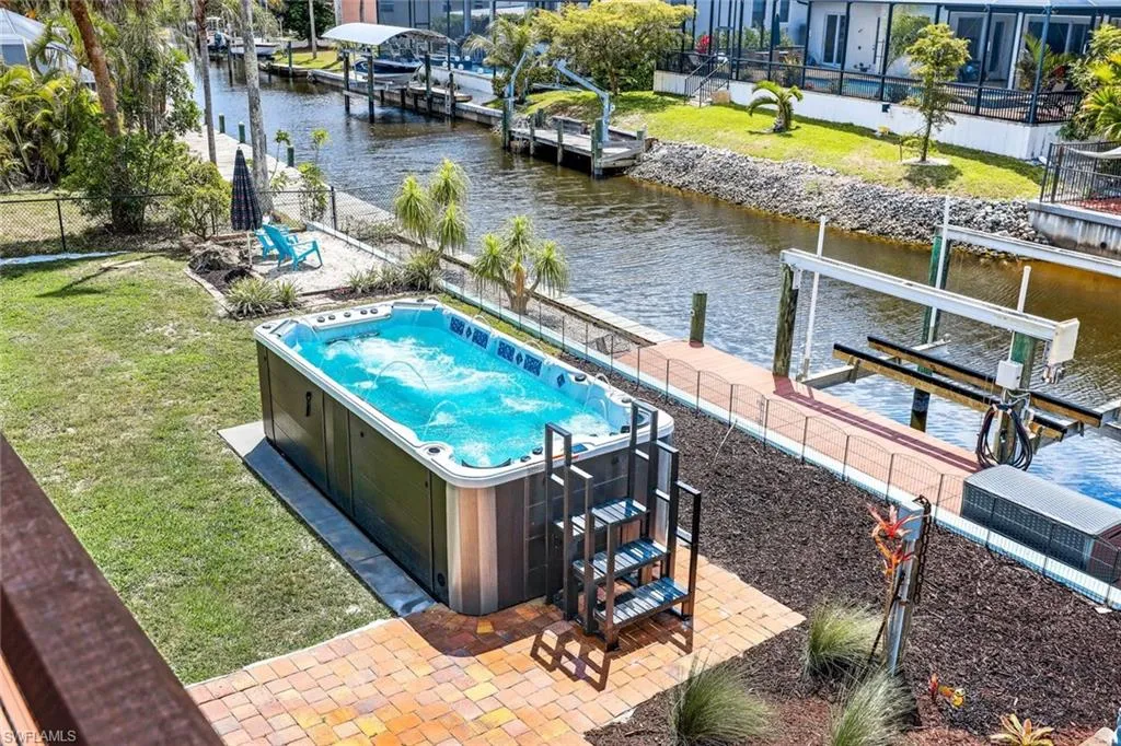 27088 Del LN, Bonita Springs, FL 34135,225033637
