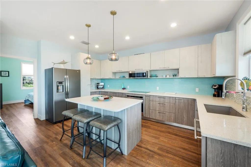 27088 Del LN, Bonita Springs, FL 34135,225033637