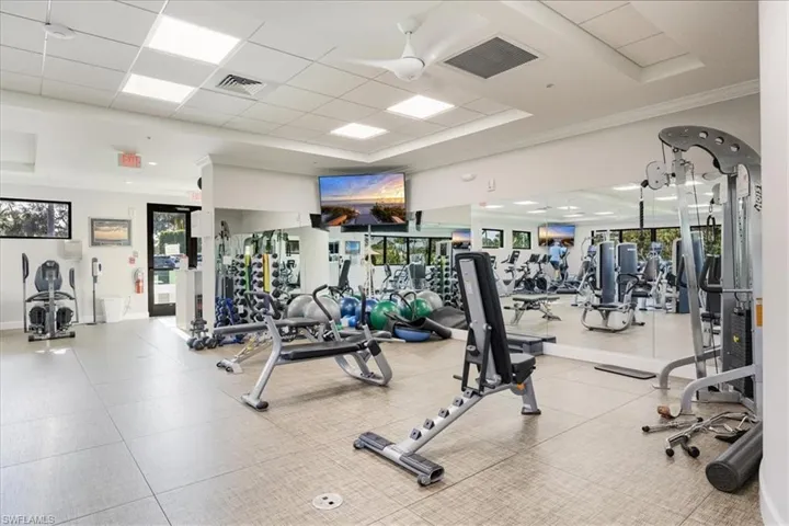 5912  Cranbrook  WAY, Naples, FL 34112