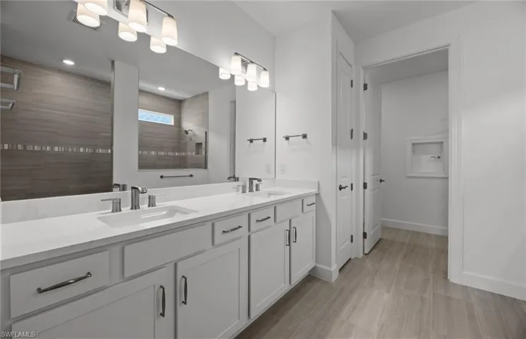 Interior Photos - Added 2/27/2024