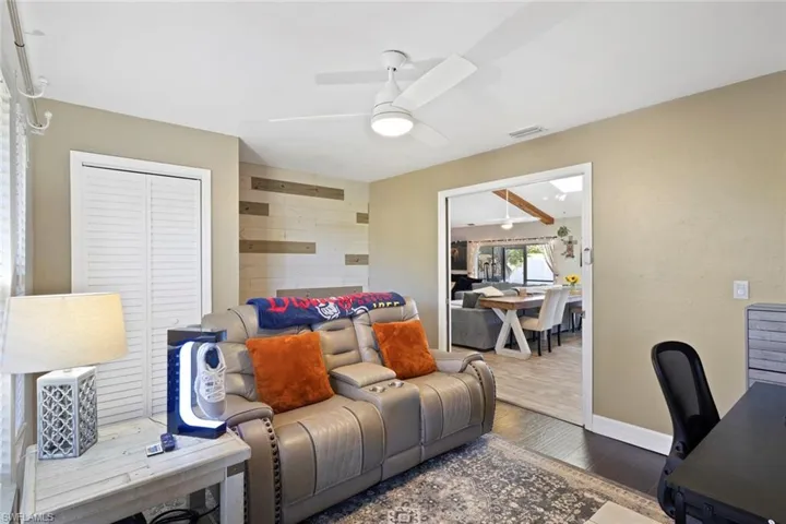 1212 Se 19th St, Cape Coral, Florida 33990