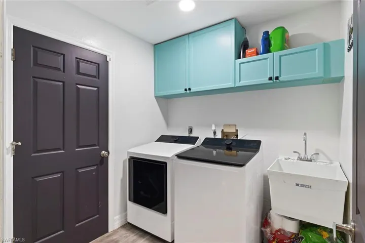 washer and dryer do not convey