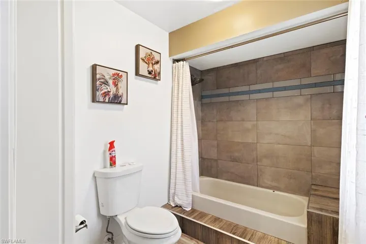1212 Se 19th St, Cape Coral, Florida 33990