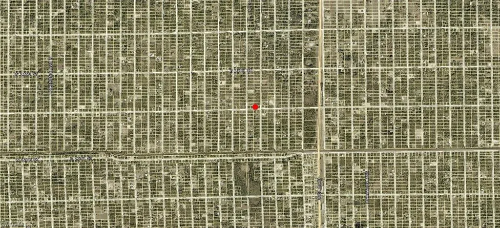 1805 E 13th St, Lehigh Acres, Florida 33972