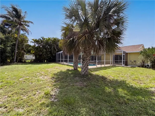 5644 Eichen Cir W, Fort Myers, Florida 33919