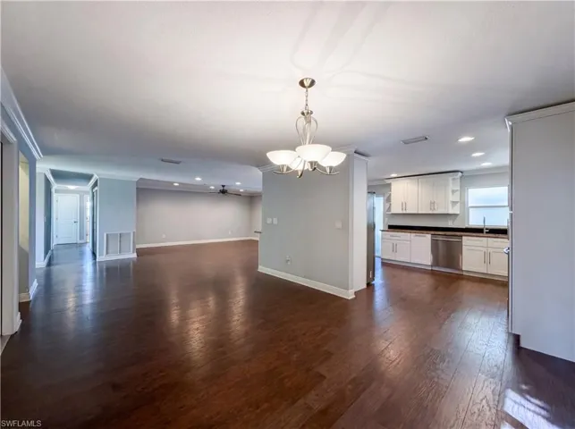 5644 Eichen Cir W, Fort Myers, Florida 33919