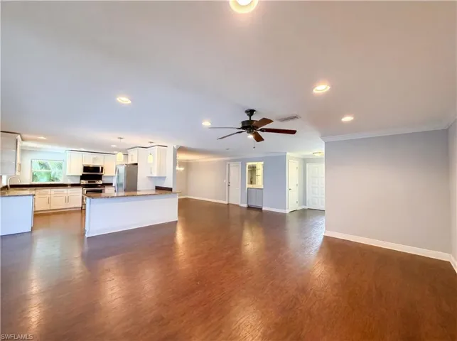 5644 Eichen Cir W, Fort Myers, Florida 33919