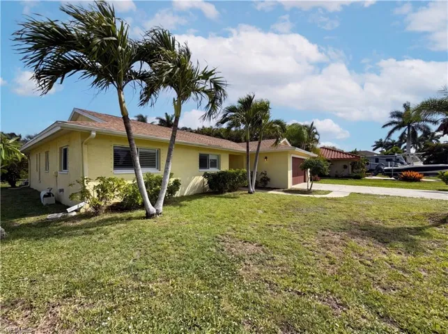 5644 Eichen Cir W, Fort Myers, Florida 33919