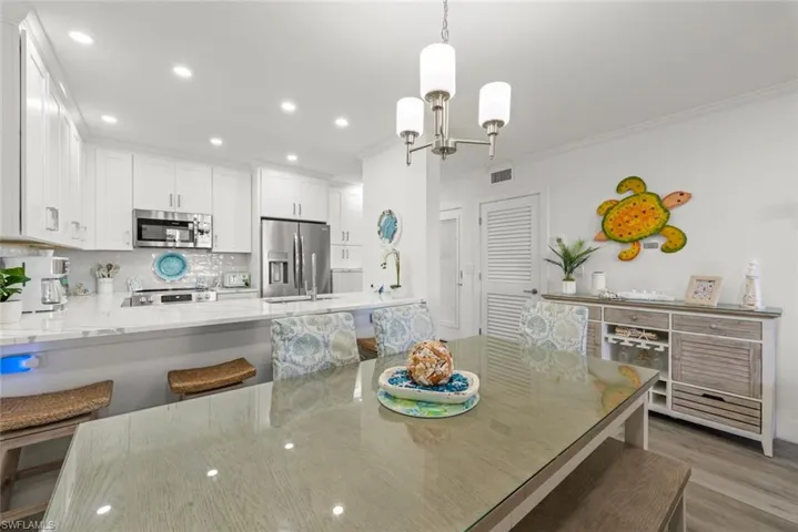 625  Nerita  ST, Sanibel, FL 33957