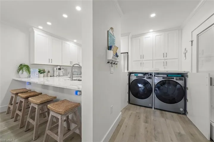 625  Nerita  ST, Sanibel, FL 33957