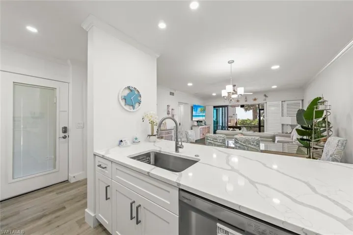 625  Nerita  ST, Sanibel, FL 33957