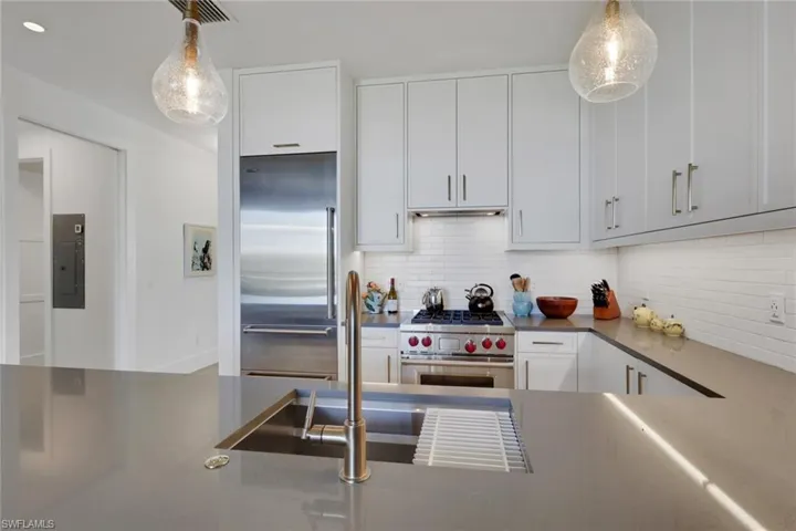850 Central 303, Naples, Florida 34102