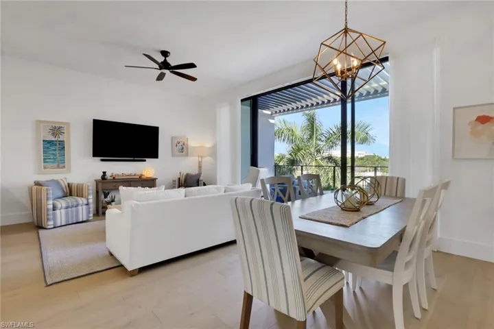 850 Central 303, Naples, Florida 34102