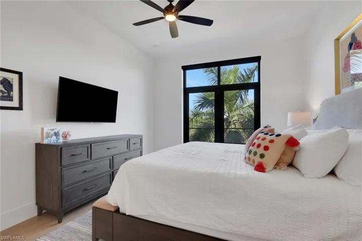 850 Central 303, Naples, Florida 34102