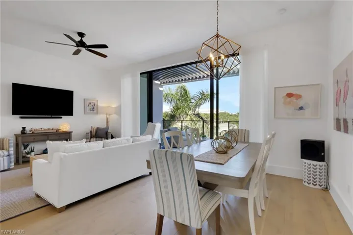 850 Central 303, Naples, Florida 34102