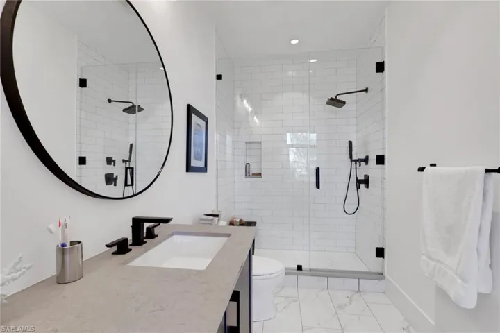 850 Central 303, Naples, Florida 34102