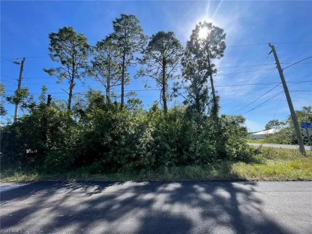 2505 1st St, Lehigh Acres Fl 33976