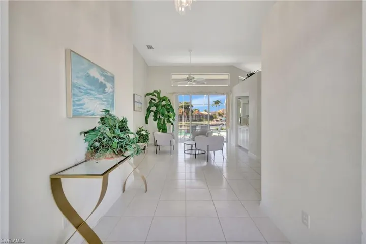 1159 Whiteheart Ct, Marco Island, Florida 34145