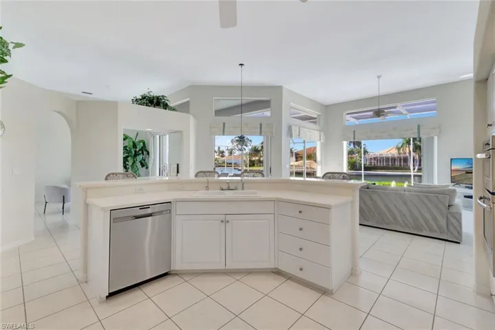 1159 Whiteheart Ct, Marco Island, Florida 34145