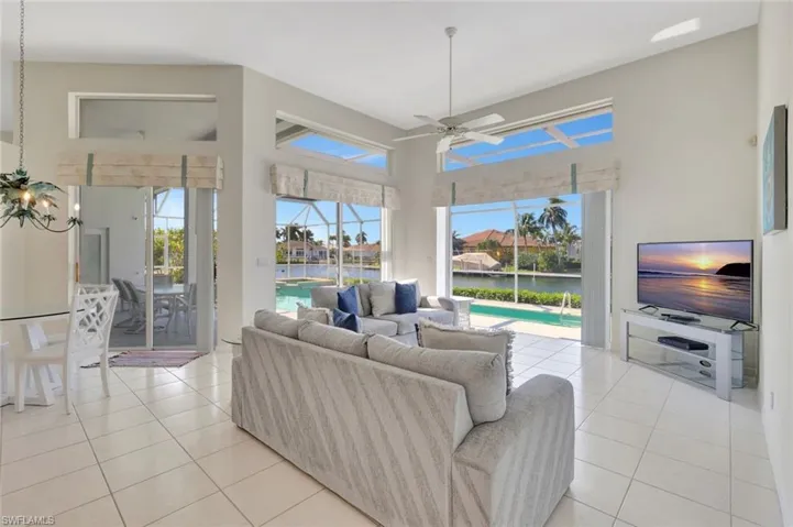 1159 Whiteheart Ct, Marco Island, Florida 34145