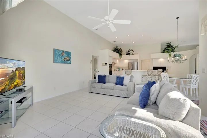 1159 Whiteheart Ct, Marco Island, Florida 34145