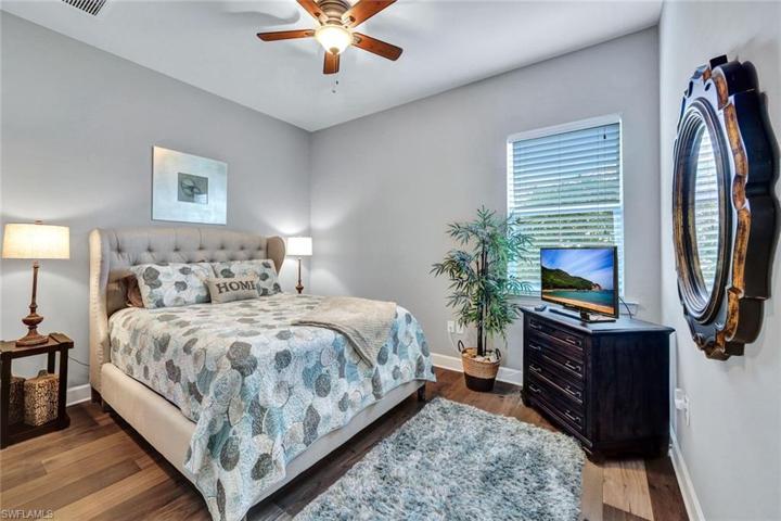 9195 Flint CT, NAPLES FL 34120